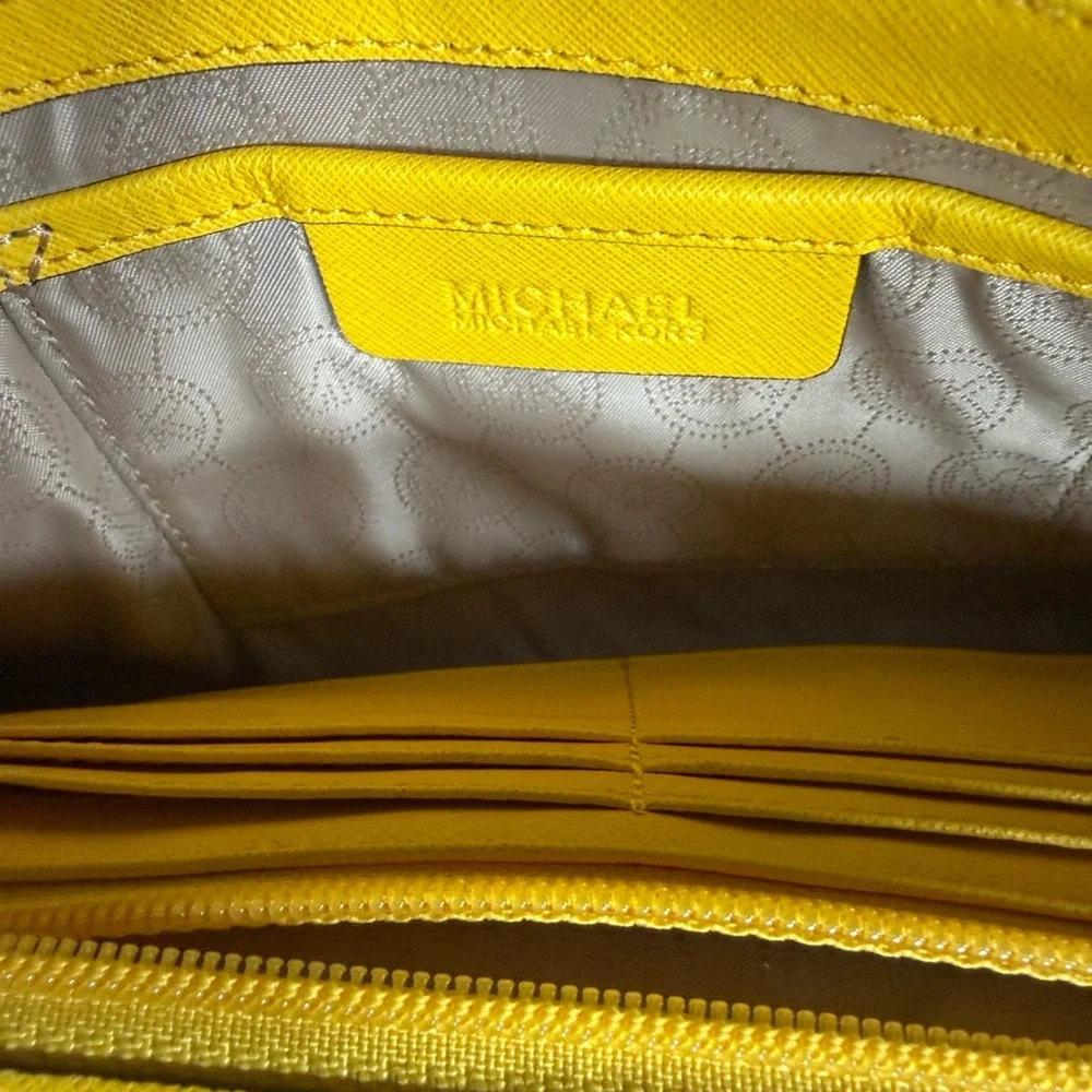 Michael Kors Yellow Leather Tilda Clutch - Picture 5 of 5